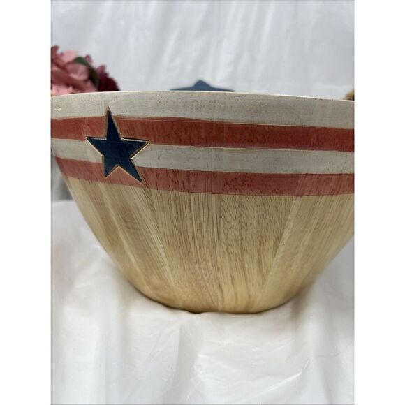 **Vintage CLAY ART LARGE SALAD FRUIT BOWL WOOD STARS RED WHITE BLUE HAND PAINTED - Picture 6 of 13
